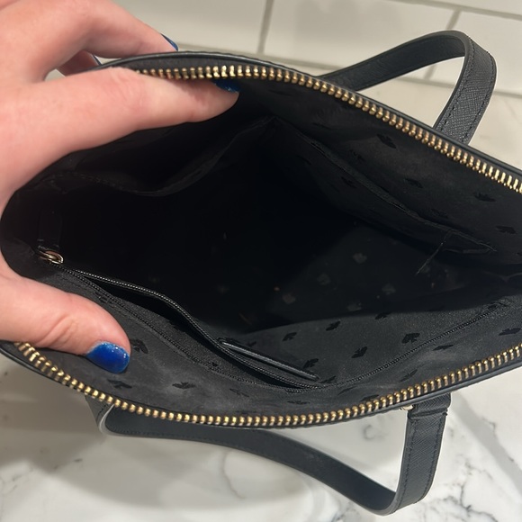 Kate Spade Purse with crossbody strap - Picture 6 of 6